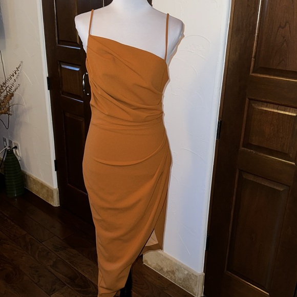 Revolve• Elliatt •🧡Carissa Dress• Amber• nwt $220 - Picture 6 of 9